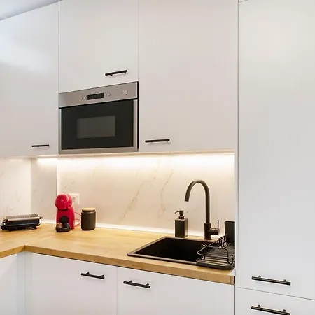 Playa Americas, Pool, Surf And Apartment *